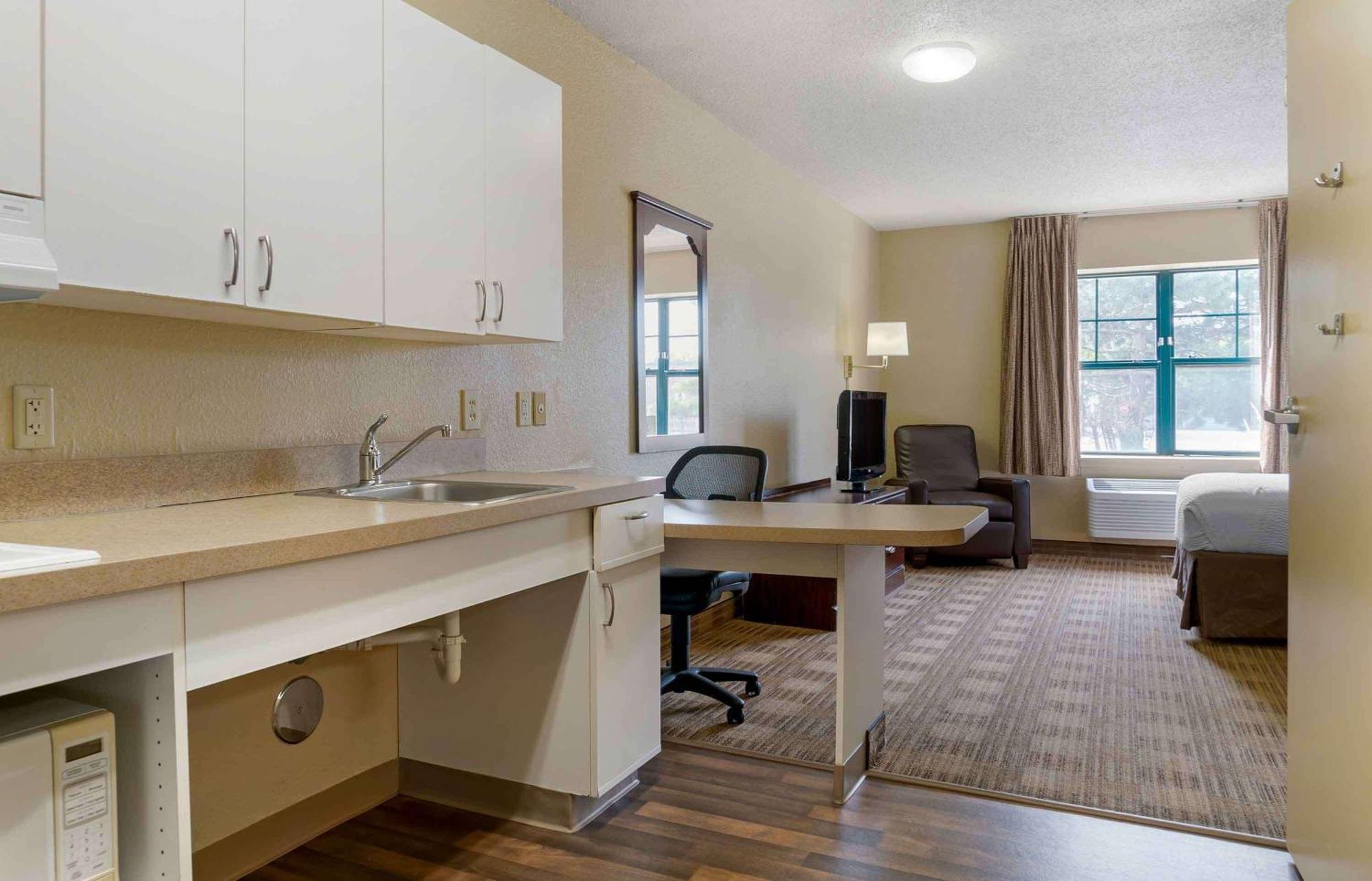 Extended Stay America Select Suites - Chicago - Rolling Meadows Екстер'єр фото